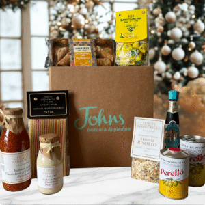 Italian Favourites, a selection of pasta, sauces, snacks & sweets. A real token of appreciation whatever the occasion, but just perfect for Christmas.
